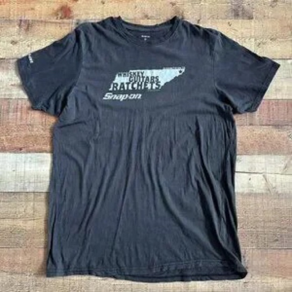 Snap Women’s Black Short-Sleeve Graphic Tee